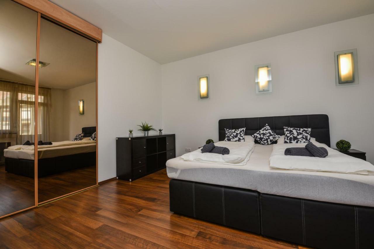 Castle Apartment With Panoramic Balcony Будапеща Екстериор снимка