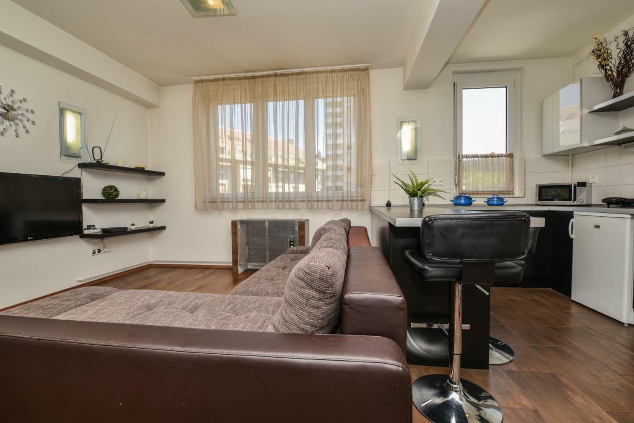 Castle Apartment With Panoramic Balcony Будапеща Екстериор снимка