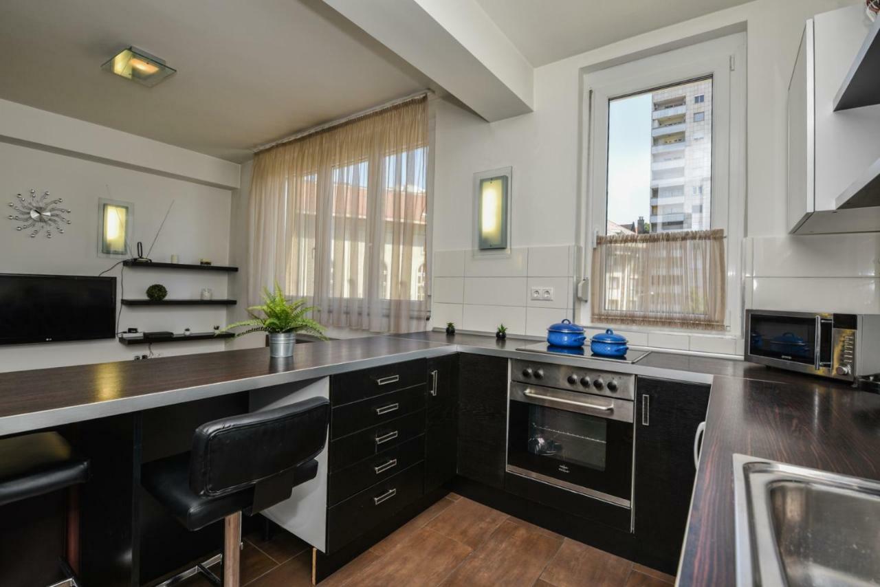 Castle Apartment With Panoramic Balcony Будапеща Екстериор снимка